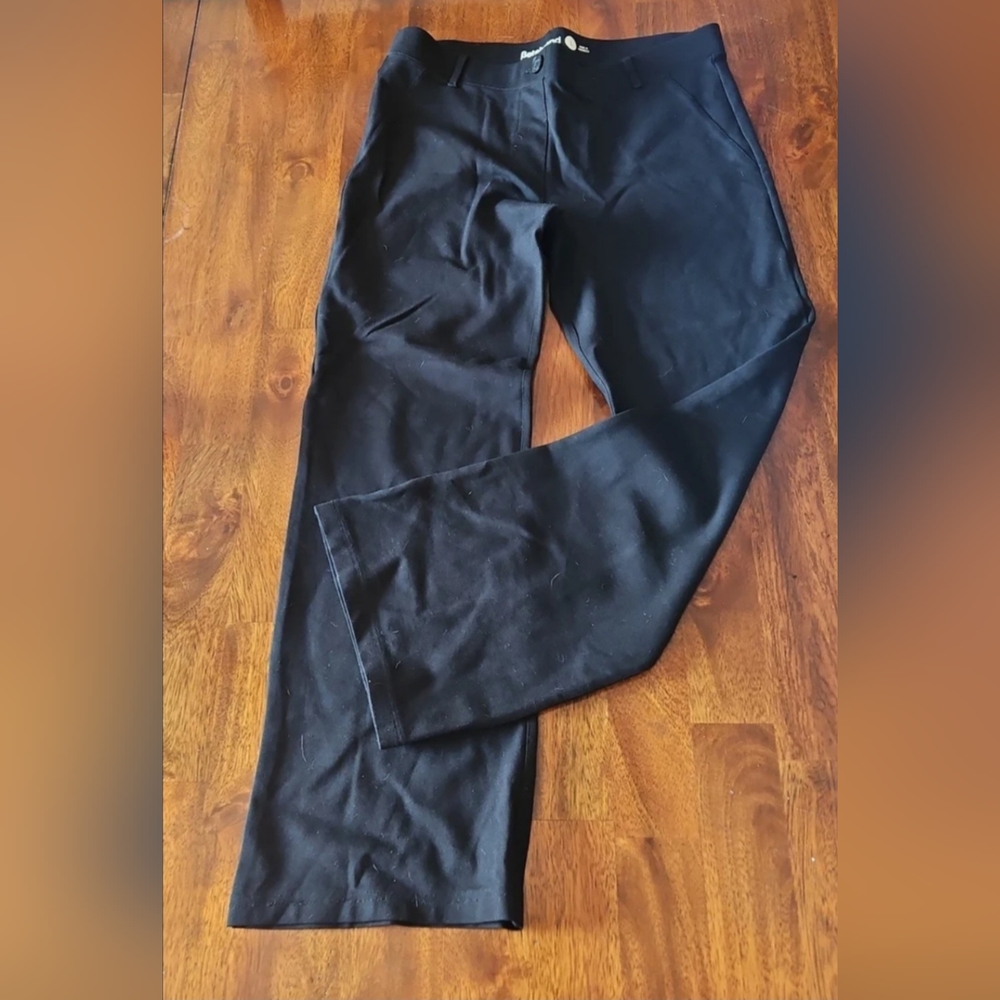 BLACK BETABRAND PANTS SIZE LARGE GREAT CONDITION.